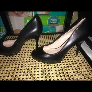 Nine West Quabree Platform Pumps